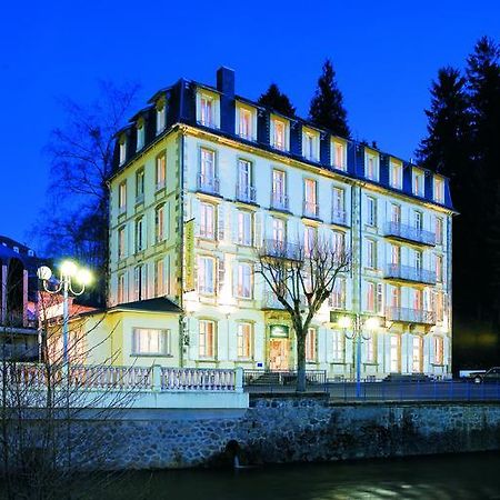 Le Parc Des Fees Hotel Retaurant & Spa La Bourboule Bagian luar foto